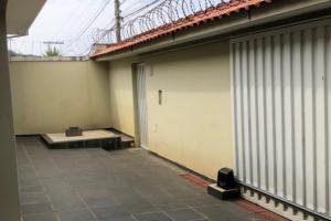 VENDO EXCELENTE CASA NO JD CAMPOS ELÍSEOS
