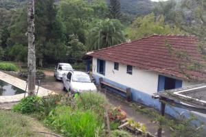 VENDO EXCELENTE SITIO PROXIMO A LARANJEIRAS