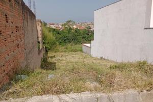 VENDO EXCELENTE TERRENO NO JARDIM SÃO BENTO