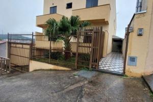 VENDO EXCELENTE APARTAMENTO NO JARDIM IPÊ