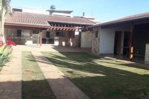 VENDO  EXCELENTE CASA NO JD KENNEDY II